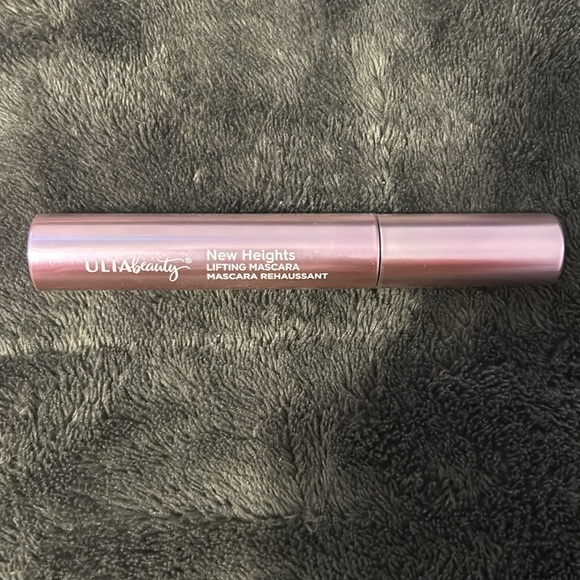 Ulta Beauty Goody Bag - Nine Pieces - Picture 4 of 9